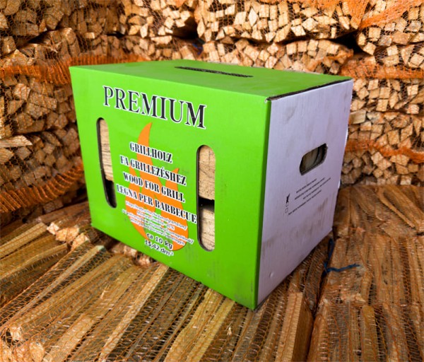 Buchenholz in 33cm Holzlänge, kammergetrocknet im Karton